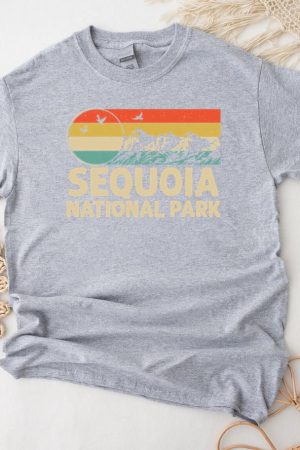 Hiking Camping Retro Style Sequoia National Park T-Shirt