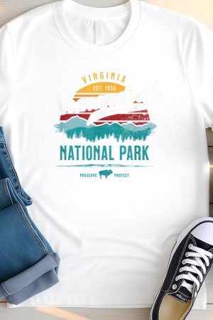Vintage Shenandoah National Park Retro Hiking Camping T Shirt