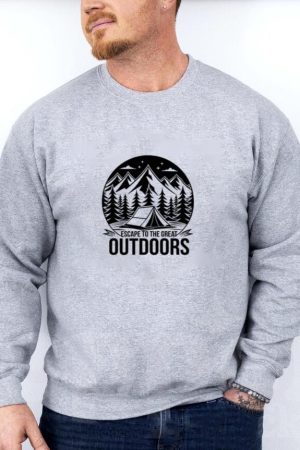 Wanderer Motorbike Wild Graphic Sweatshirt